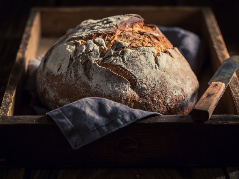 Los panes rústicos son una deliciosa muestra de la panadería tradicional, que evoca imágenes de hornos de leña y aromas únicos. Estos panes con su corteza crujiente y su miga…